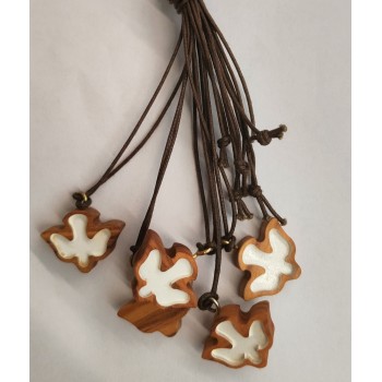 Ciondolo Colomba smaltata in legno d'ulivo 2