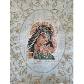 Coprileggio Madonna neocatecumenale con tralci uva
