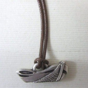 CIONDOLO Collana Barca